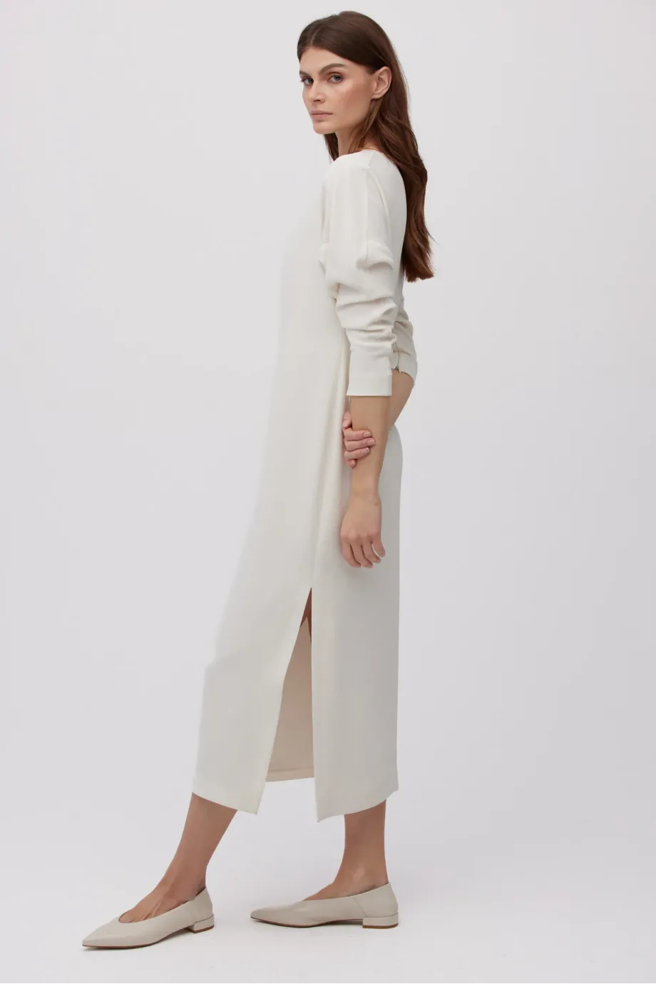 Rochie midi albă cu slit Rochie midi albă cu slit