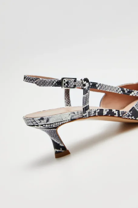 Pantofi slingback din piele cu toc mediu