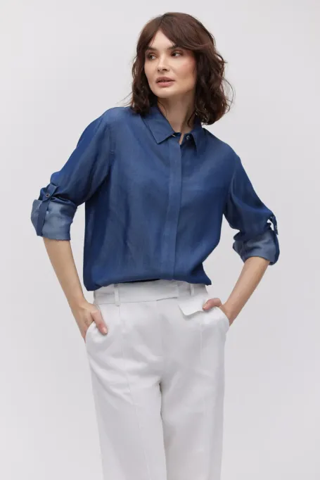 Cămașă de culoarea denimului