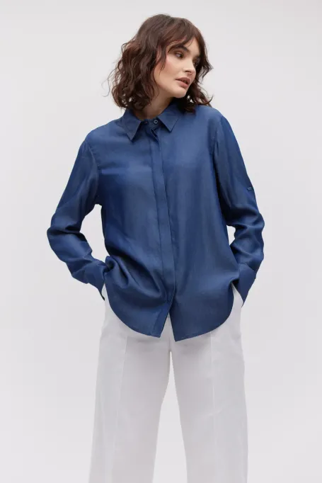 Cămașă de culoarea denimului