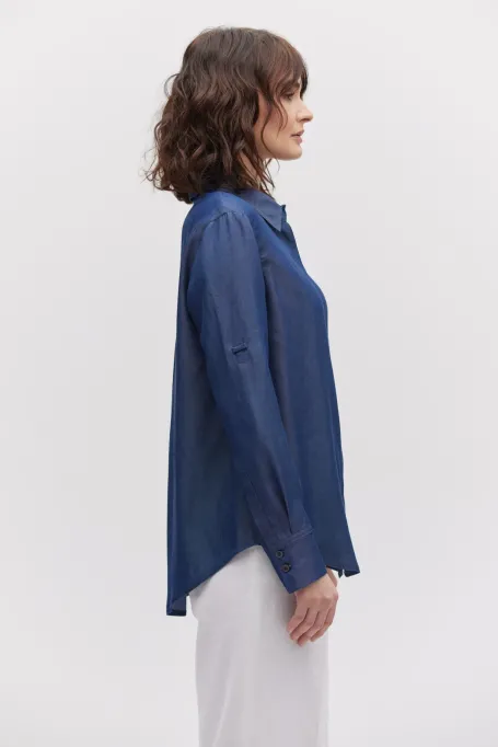 Cămașă de culoarea denimului