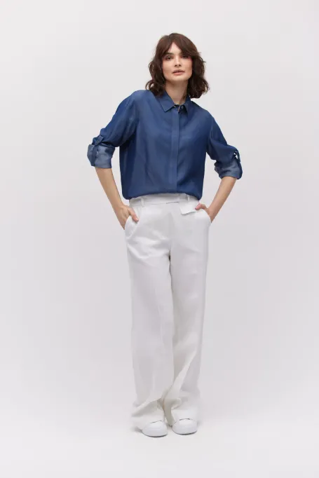 Cămașă de culoarea denimului