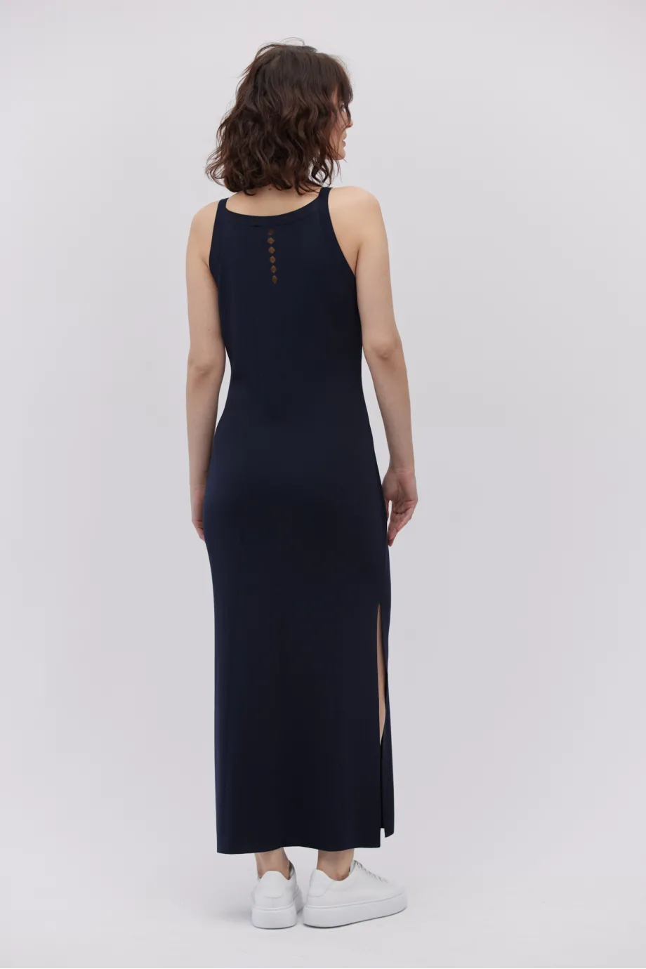 Rochie bleumarin cu decolteu halter Rochie bleumarin cu decolteu halter
