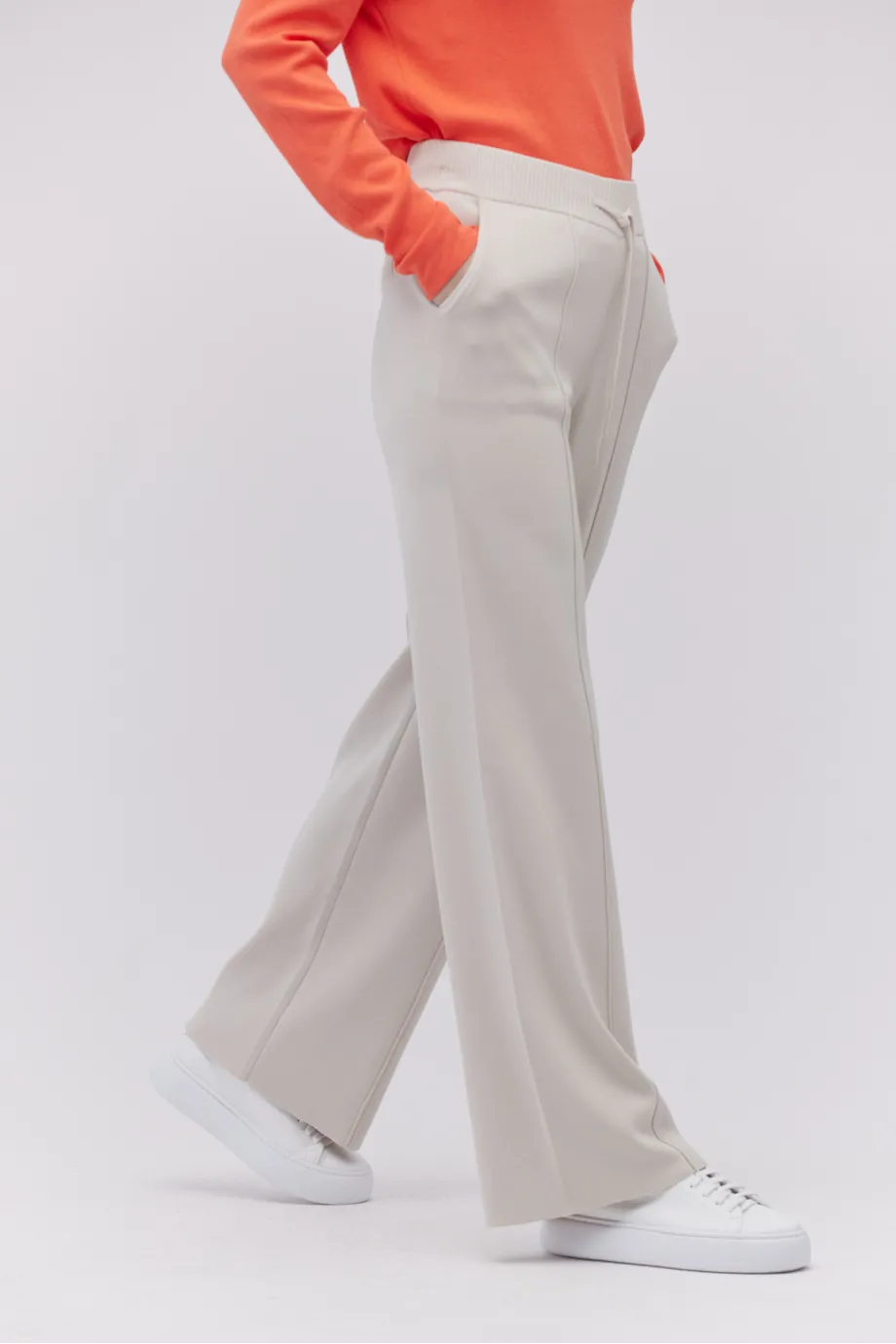 Pantaloni cu picior larg Pantaloni cu picior larg