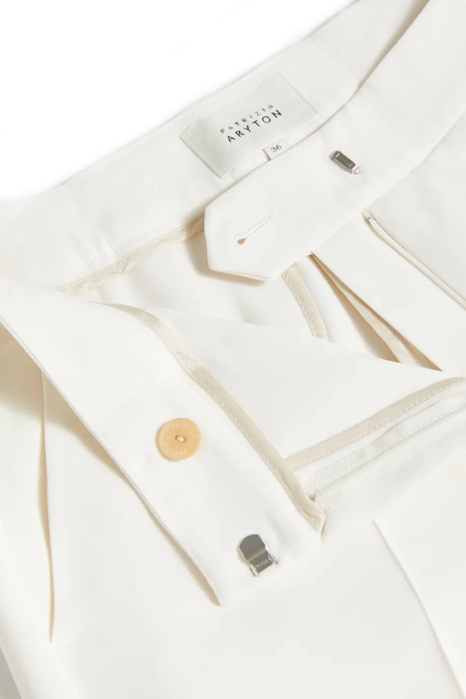 Pantaloni largi eleganti albi Pantaloni largi eleganti albi