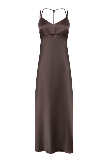 Rochie lunga de ciocolata cu cravata la gat Rochie lunga de ciocolata cu cravata la gat