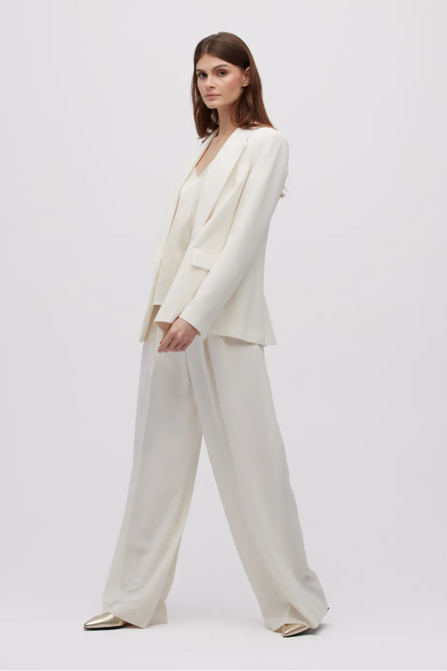 Pantaloni largi eleganti albi Pantaloni largi eleganti albi