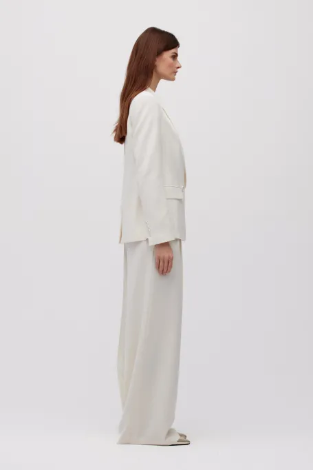 Pantaloni largi eleganti albi Pantaloni largi eleganti albi