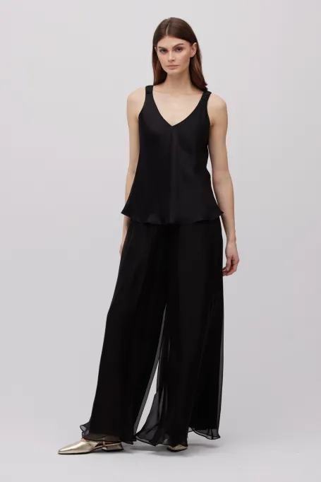 Bluza neagra de matase cu bretele