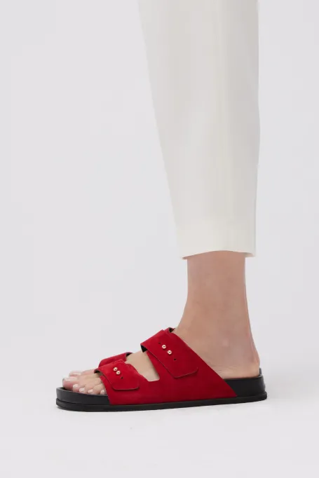 Șlapi din piele de căprioară