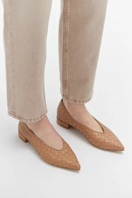 Balerini din piele împletită