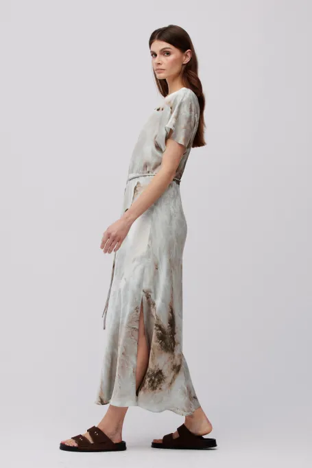 Rochie midi lejeră cu model