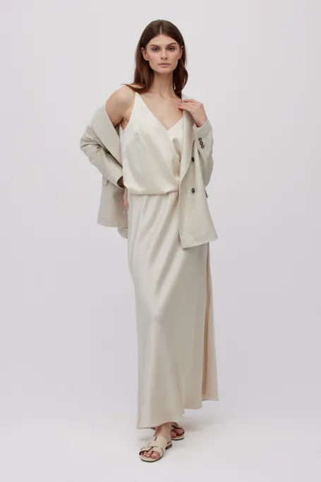 Fusta lunga bej cu fante