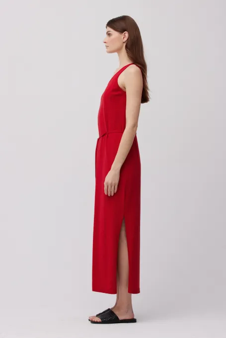Rochie de mătase roșie Rochie de mătase roșie