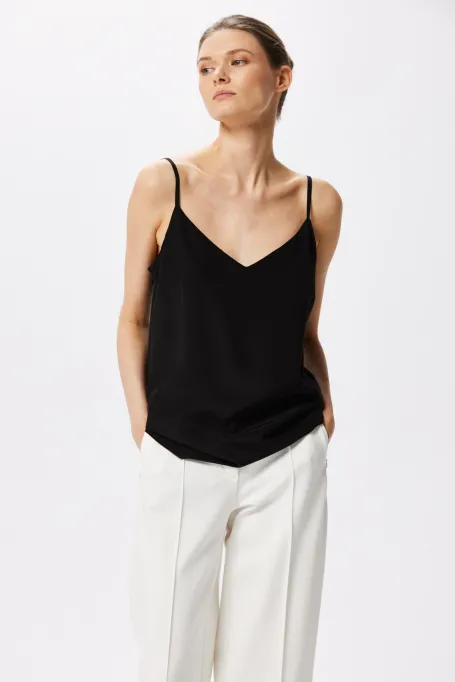 Maiou Mari Matase Neagra