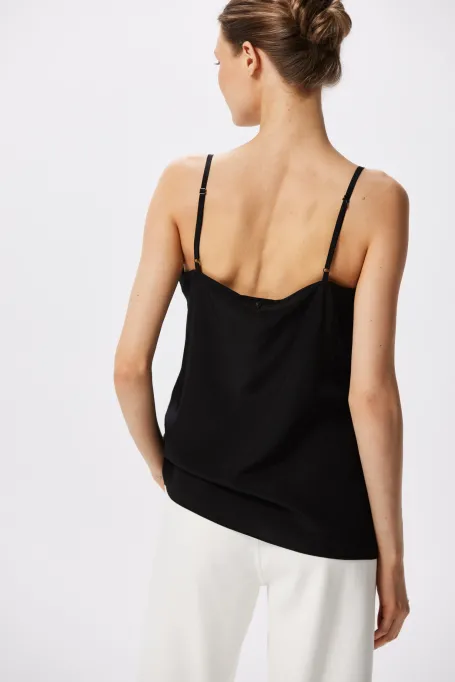 Maiou Mari Matase Neagra