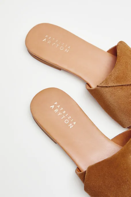 Flip-flops din piele intoarsa