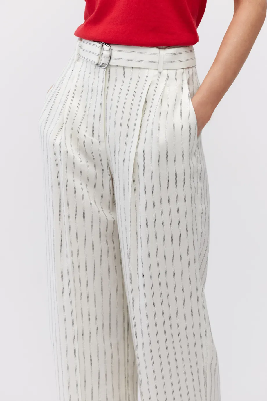 Pantaloni largi din in cu dungă verticală Pantaloni largi din in cu dungă verticală