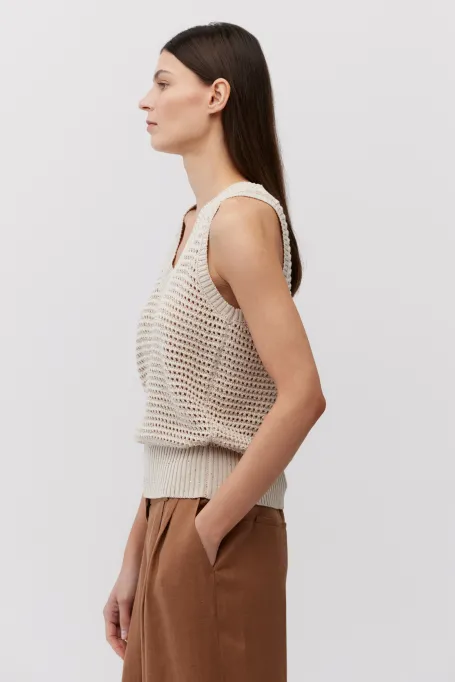 Top bej cu model ajurat - Patrizia Aryton