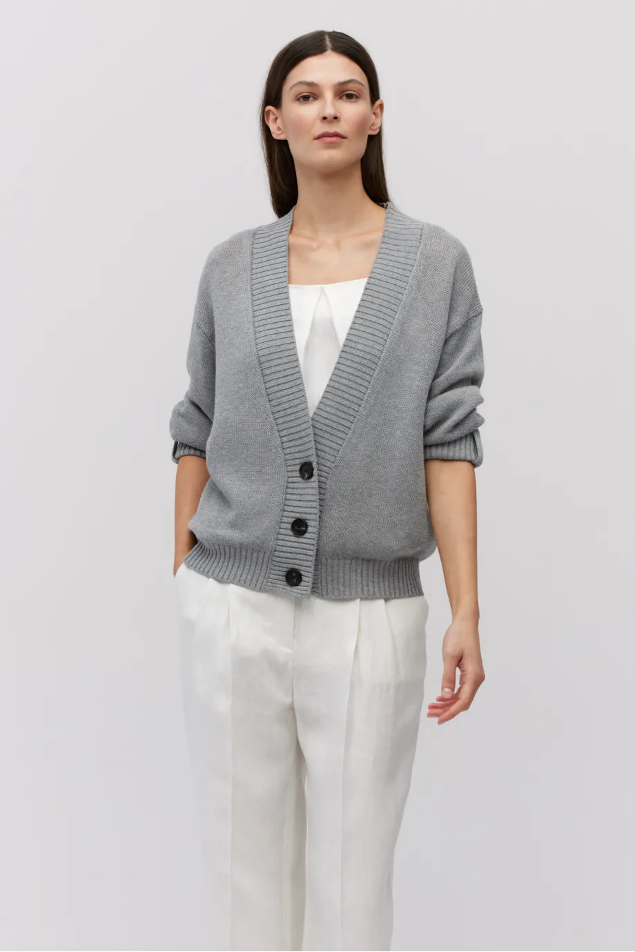 Cardigan gri din in Cardigan gri din in