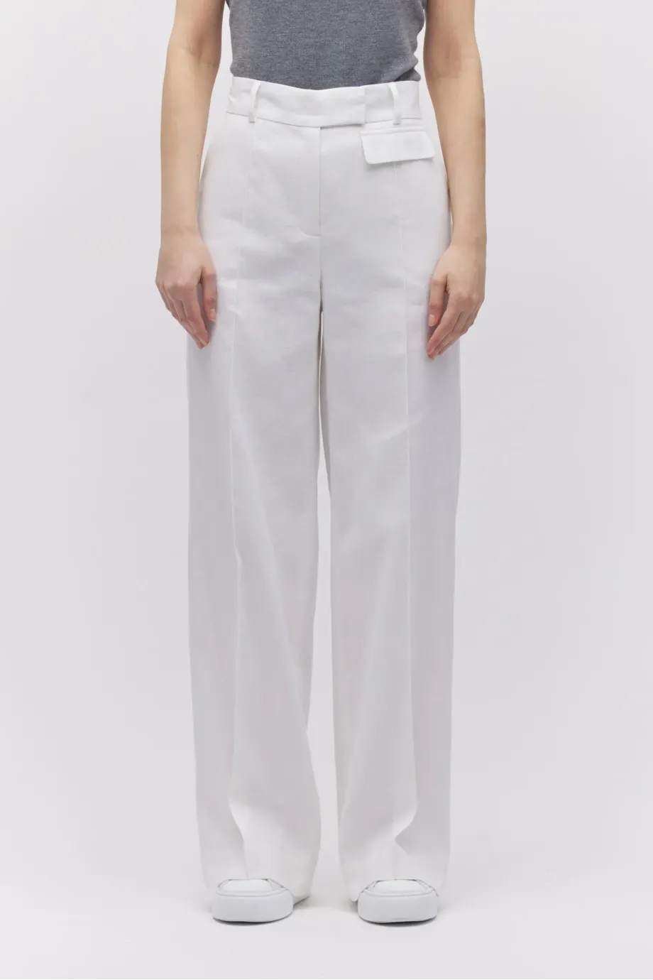 Pantaloni albi din in Pantaloni albi din in