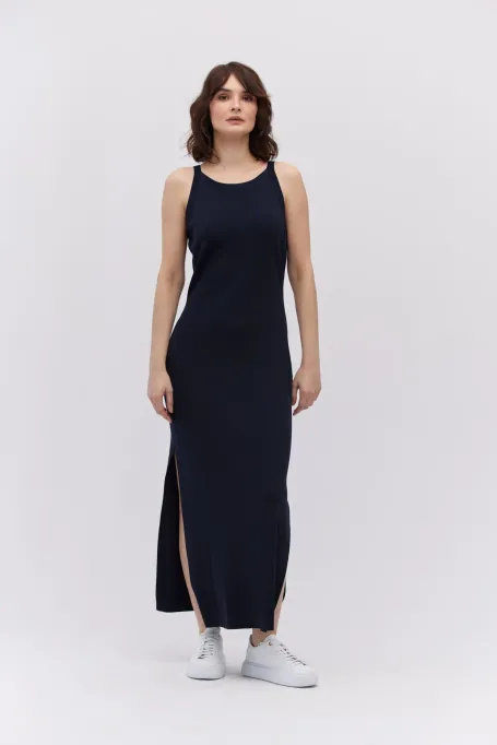 Rochie bleumarin cu decolteu halter