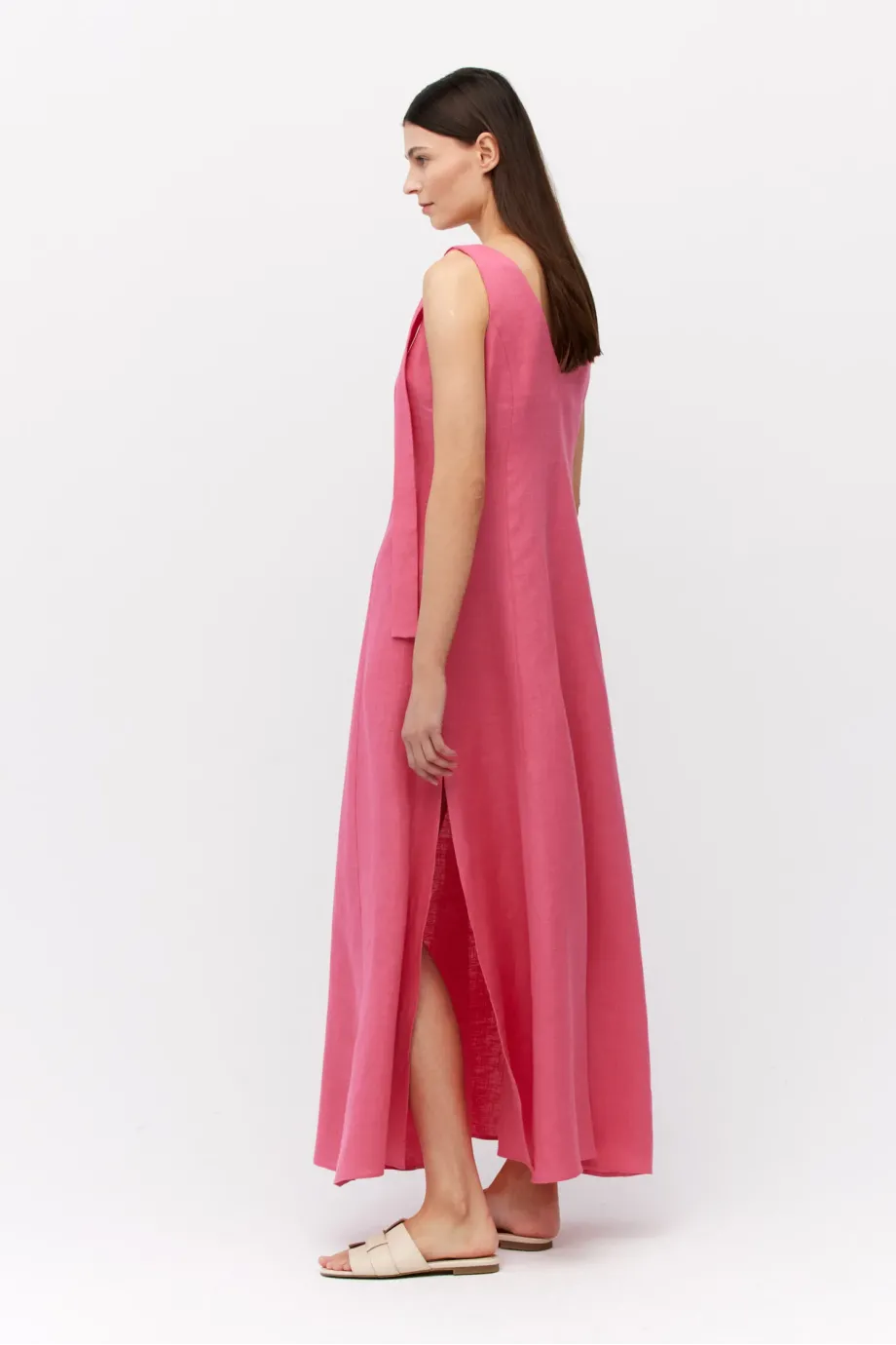 Rochie lunga din in roz cu bretele Rochie lunga din in roz cu bretele