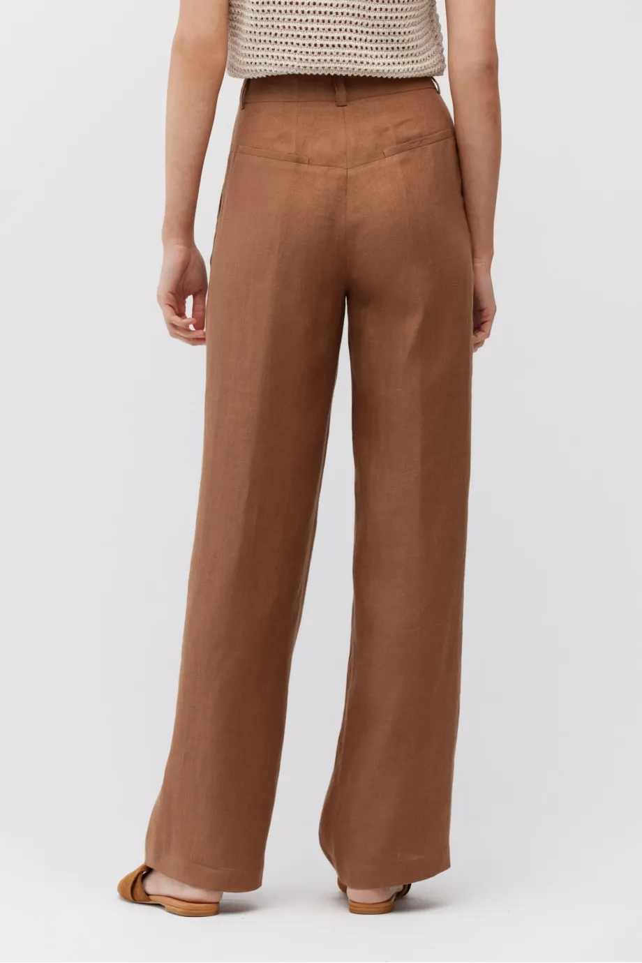 Pantaloni de costum maro din in Pantaloni de costum maro din in