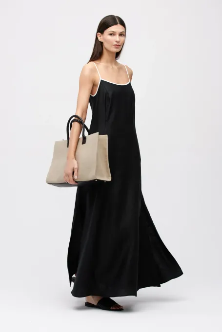 Rochie neagra din in