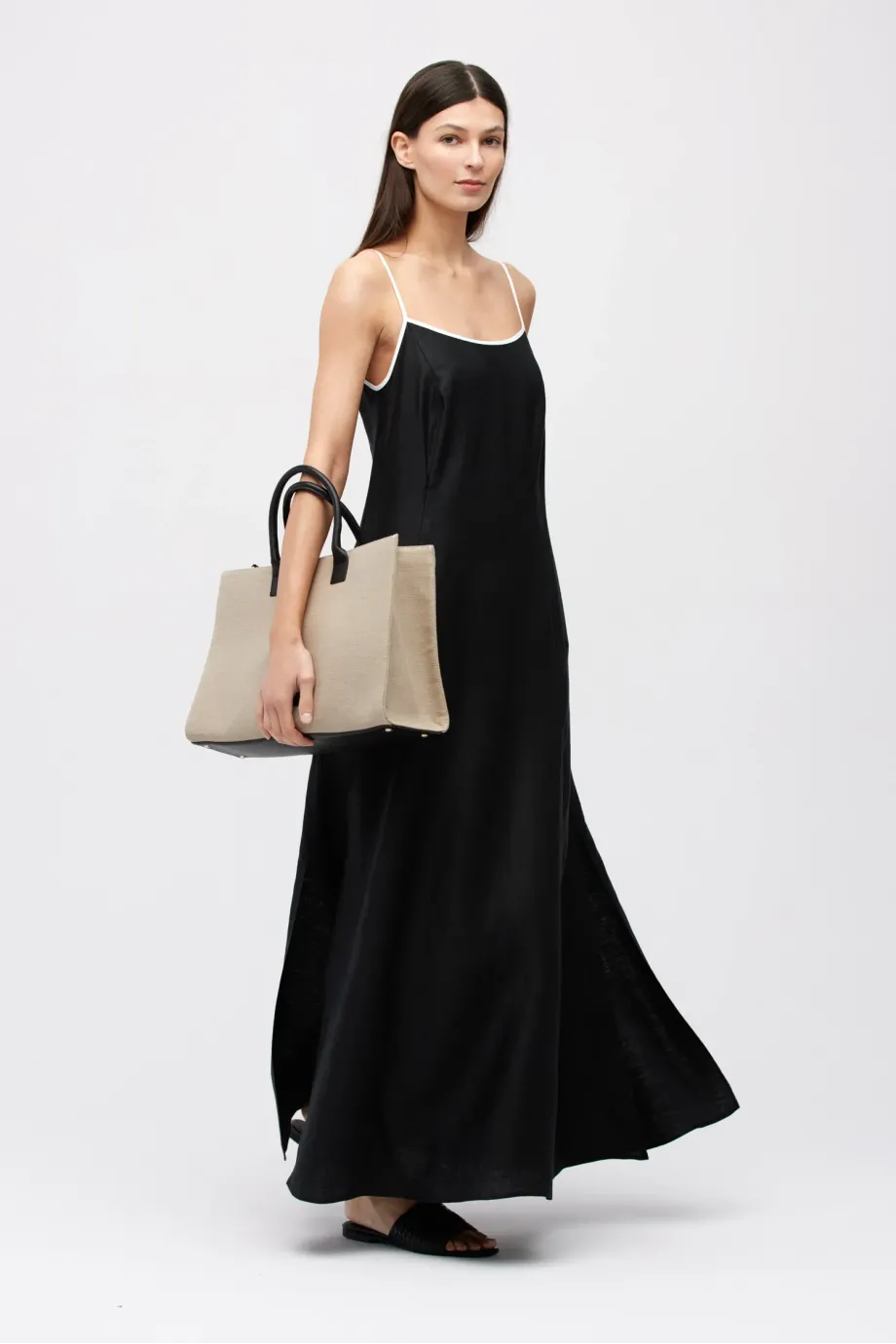 Rochie neagra din in Rochie neagra din in