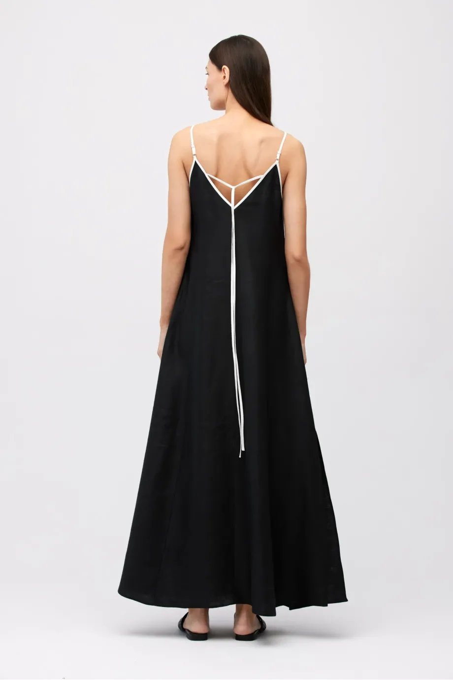 Rochie neagra din in Rochie neagra din in