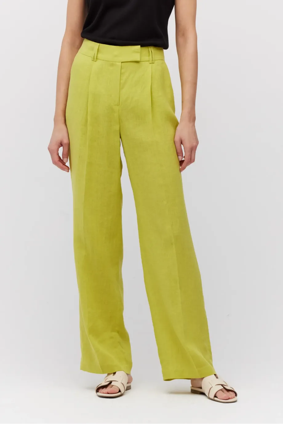 Pantaloni largi din in tei Pantaloni largi din in tei