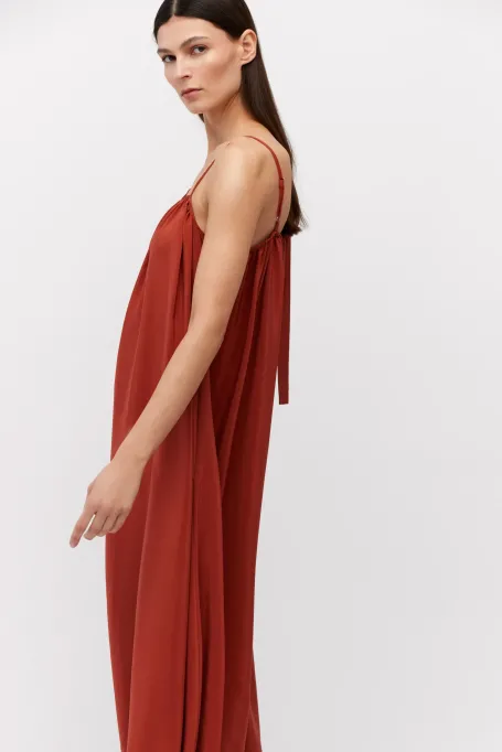 Rochie lejeră din mătase trapez