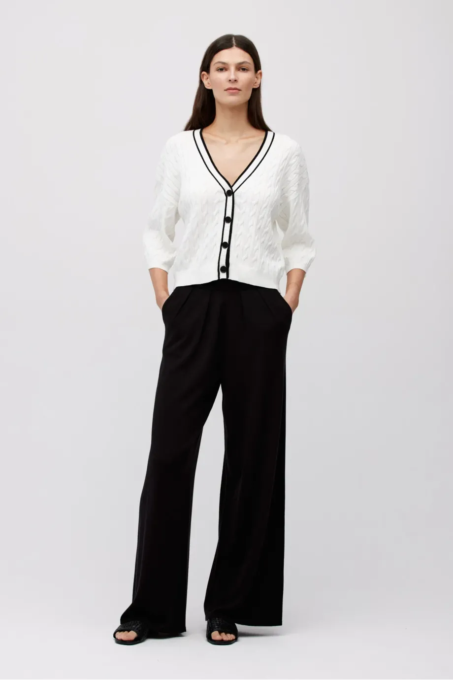 Cardigan alb din tricot cablu Cardigan alb din tricot cablu
