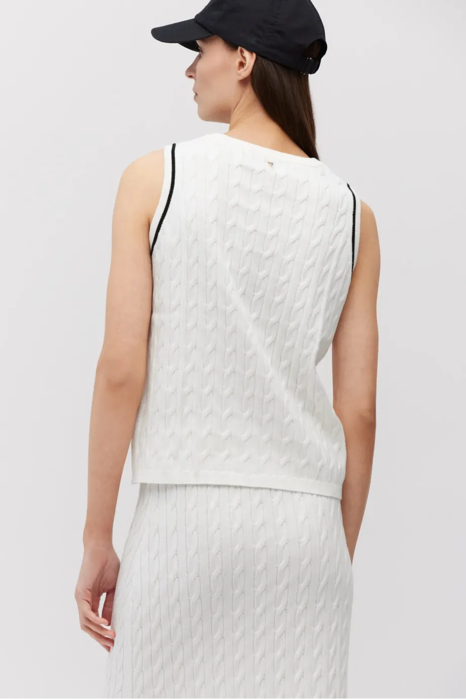 Top tricot cablu alb Top tricot cablu alb
