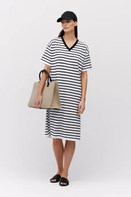 Rochie tub cu dungi albe