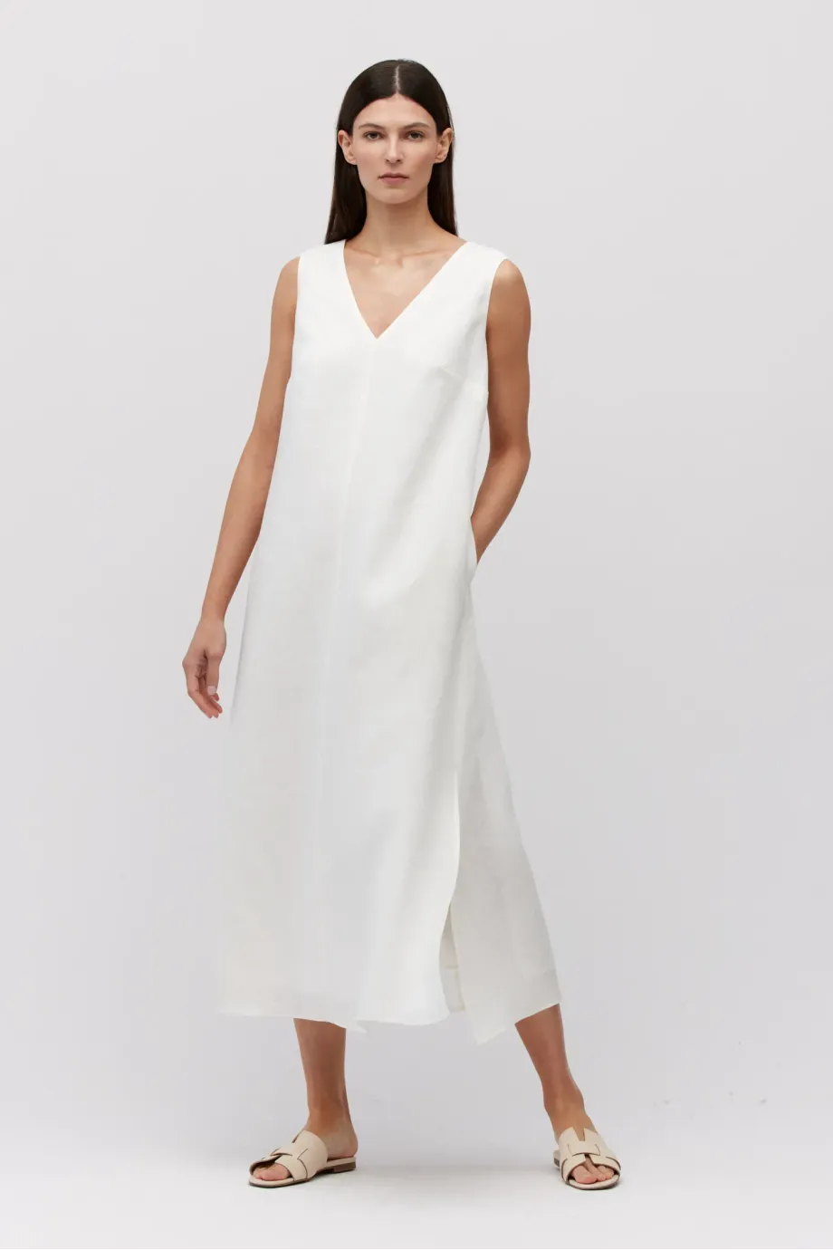 Rochie lunga din in alb Rochie lunga din in alb