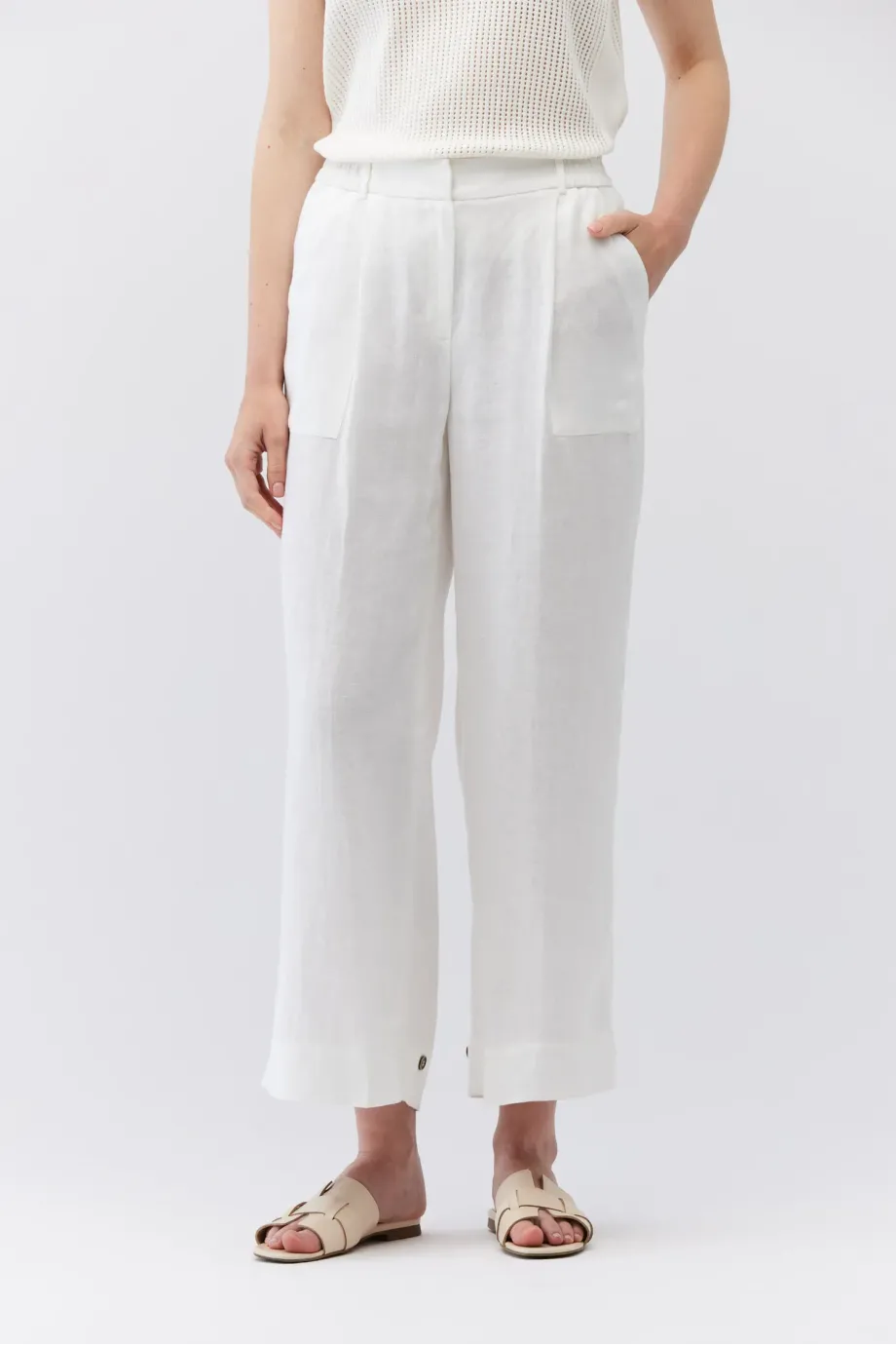 Pantaloni albi largi din in Pantaloni albi largi din in