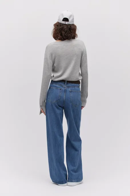 Bluză gri din lână merinos