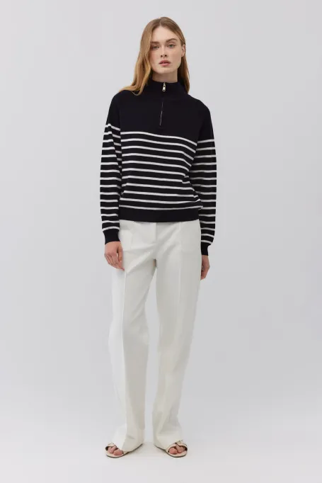 Pulover din lână merinos în dungi bleumarin