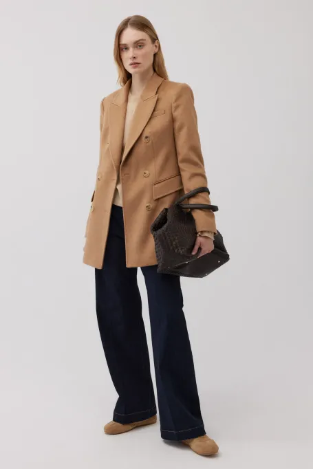 Geaca din lana camel