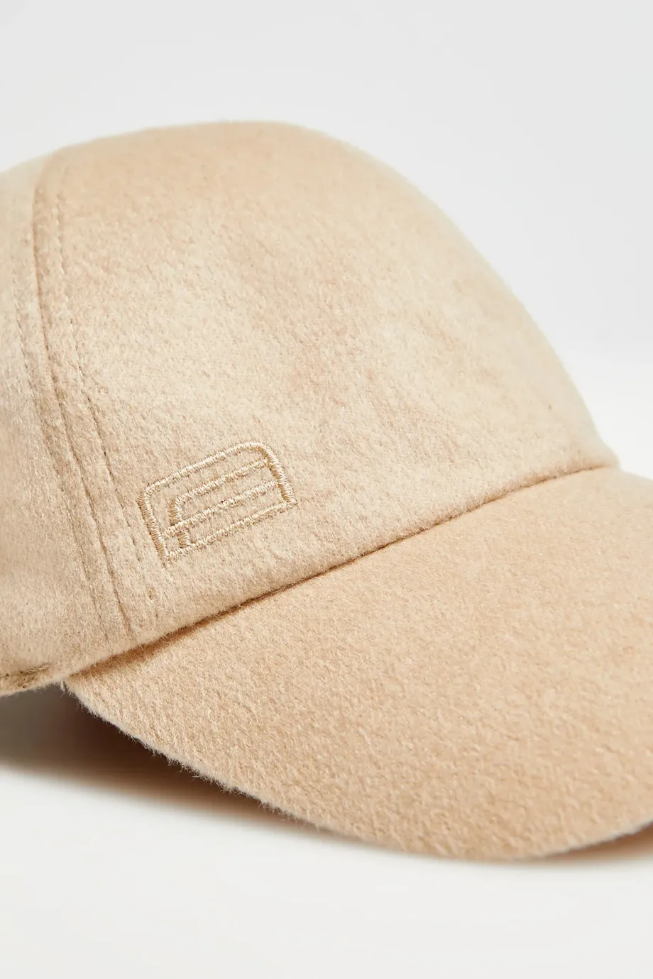 Şapcă de baseball din lână de cămilă bej Şapcă de baseball din lână de cămilă bej