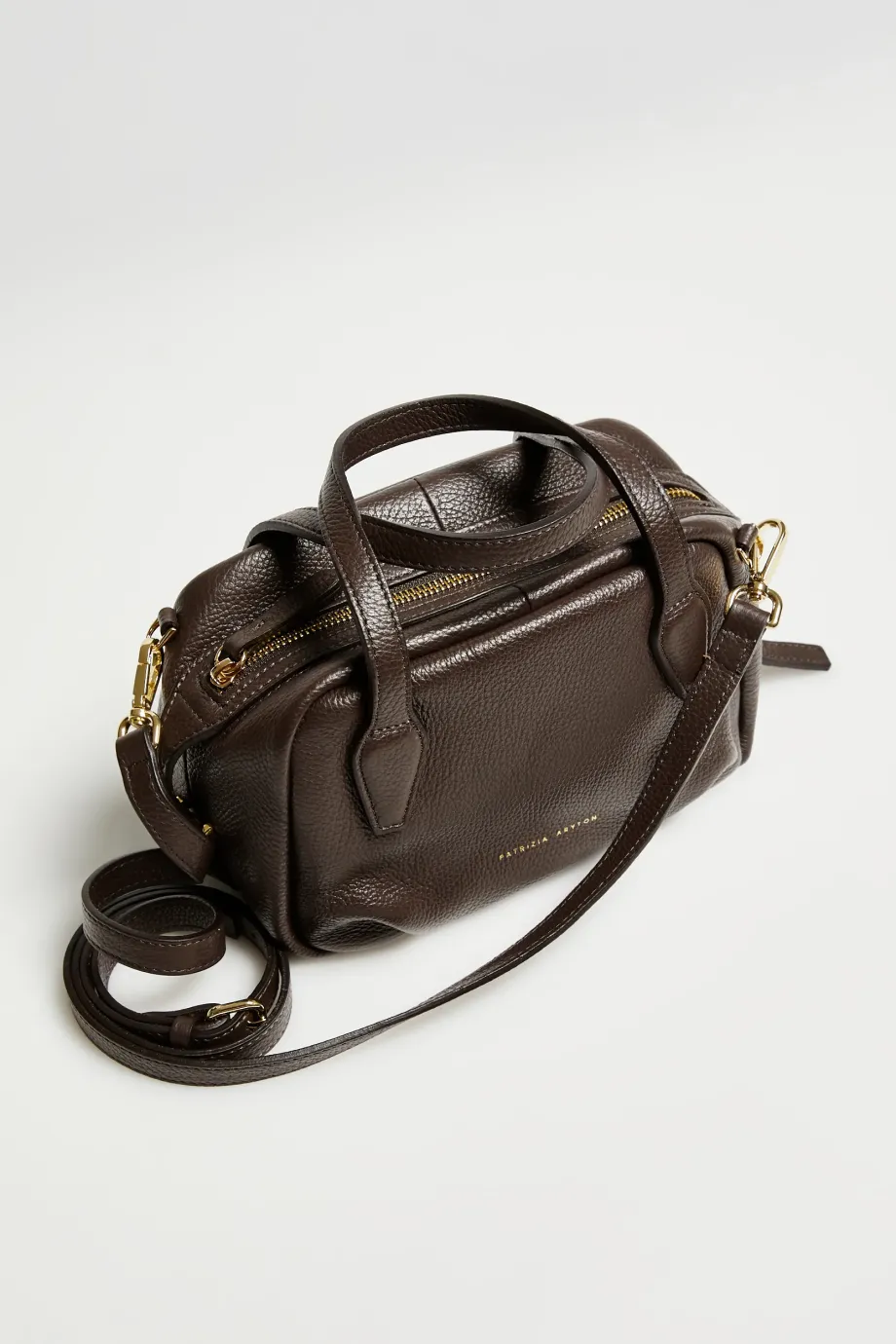 Geantă mică din piele de mazăre maro Geantă mică din piele de mazăre maro