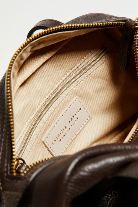 Geantă mică din piele de mazăre maro Geantă mică din piele de mazăre maro