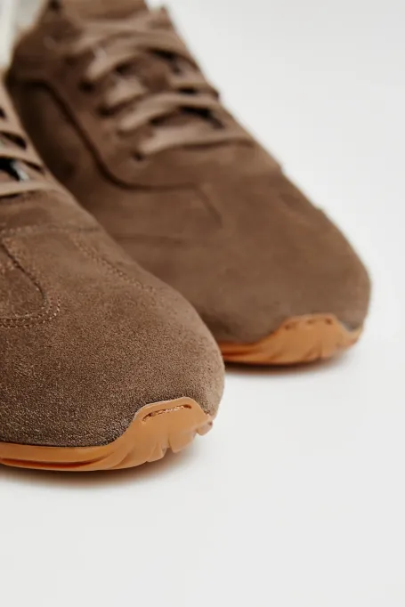 Tenisi retro maro din piele intoarsa