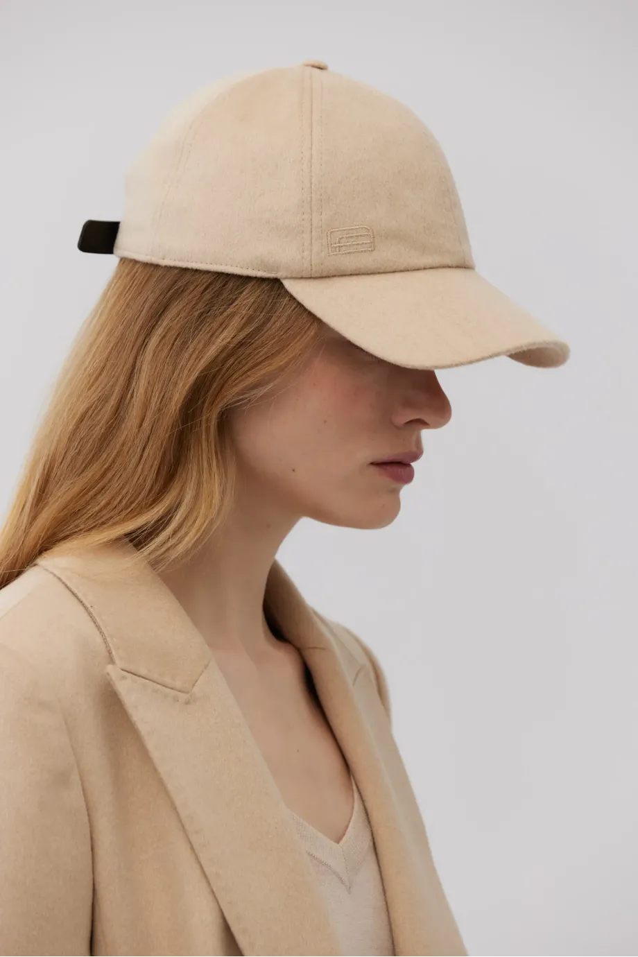 Şapcă de baseball din lână de cămilă bej Şapcă de baseball din lână de cămilă bej