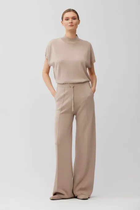 Pantaloni largi, bej, din lână pieptănată