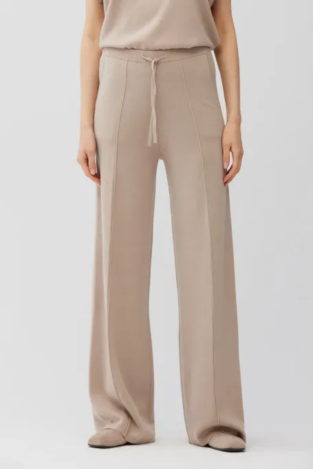 Pantaloni largi, bej, din lână pieptănată