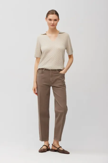 Blugi mom fit maro cu talie înaltă