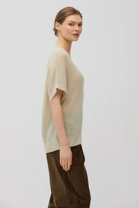 Pulover din lana de alpaca verde deschis